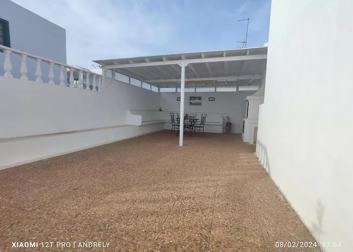 Carmina * Puerto del Carmen (Lanzarote)