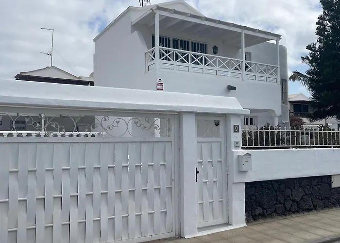 Carmina Puerto del Carmen (Lanzarote)