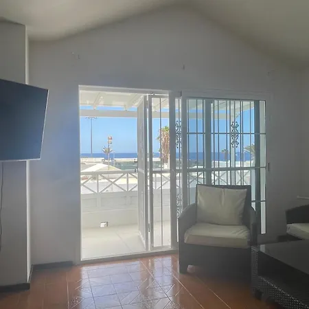 Carmiña * Puerto del Carmen (Lanzarote)