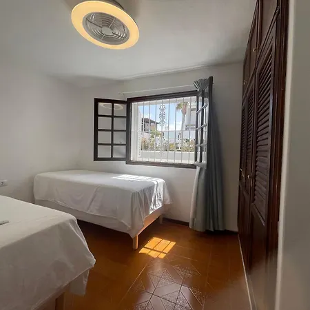 Carmiña Villa Puerto del Carmen (Lanzarote)